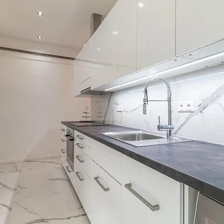 Apartment Trendy In *