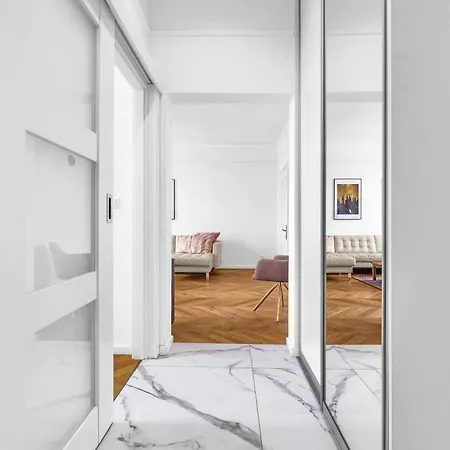 Trendy In Centrum Bratislava