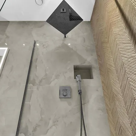 Trendy In Centrum 아파트 *